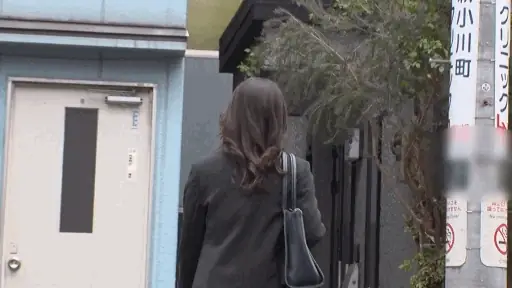 化粧品メーカー勤務の人妻【gjkz631:みか】ーのエロGIF[素人マニア]