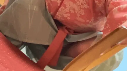 布団準備の仲居【oremo415:篠宮】四乃宮もものエロGIF[素人マニア]