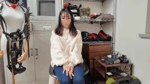 覆面集団の調教劇【nam012:ありさ】坂本りおのエロGIF[素人マニア]