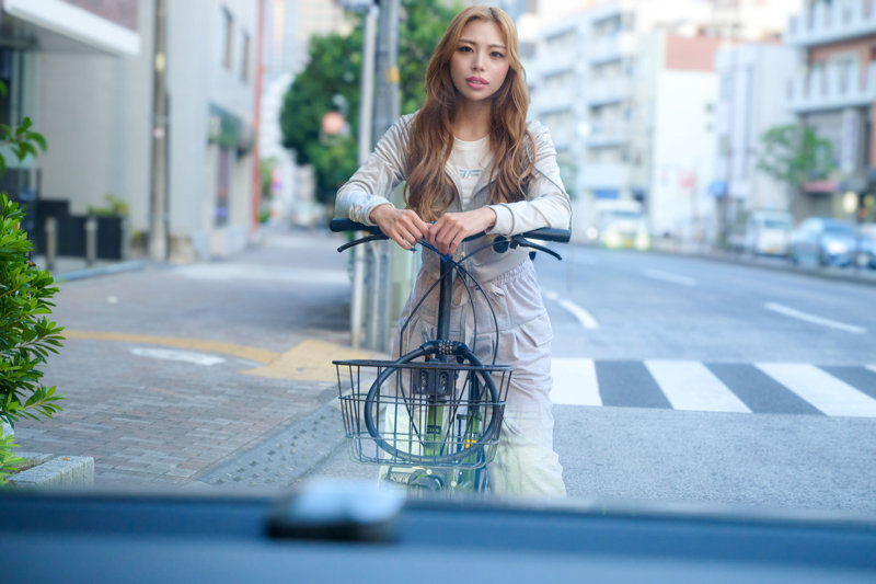 廃墟でお仕置き【debz010:ひなぽよ】柚木ひなたのエロい画像1[ヌケる無料エロ動画【FANZA素人】]