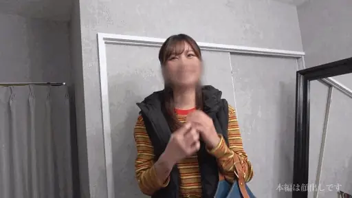 ミントグリーンの花柄下着【grsp018:みなみ】前田美波のエロいGIF画像[ヌケる無料エロ動画【FANZA素人】]