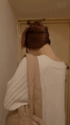 母乳マッサージの美人ママ【shinki188:美人ママさん 9】尾崎えりかのエロいGIF画像[ヌケる無料エロ動画【FANZA素人】]