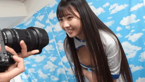 レースクイーン衣装の白肌【orecz469:HIKARI】巴ひかりのエロいGIF画像[ヌケる無料エロ動画【FANZA素人】]