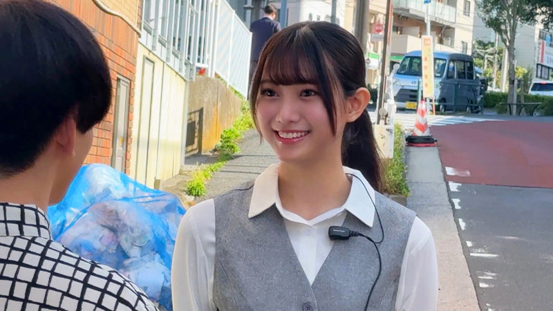 パチンコ店員の休憩【smjs267:なぎささん】谷村凪咲のエロい画像1[ヌケる無料エロ動画【FANZA素人】]