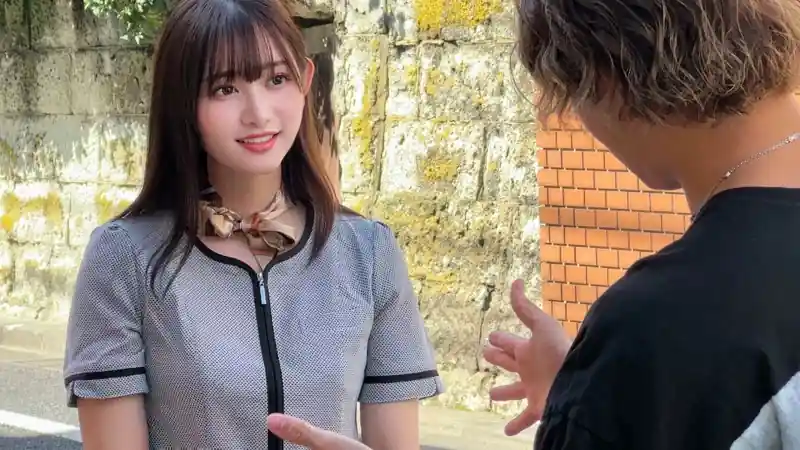 百貨店美容部員のナンパ録【smjs068:しずかさん】月瀬りりあのエロい画像1[ヌケる無料エロ動画【FANZA素人】