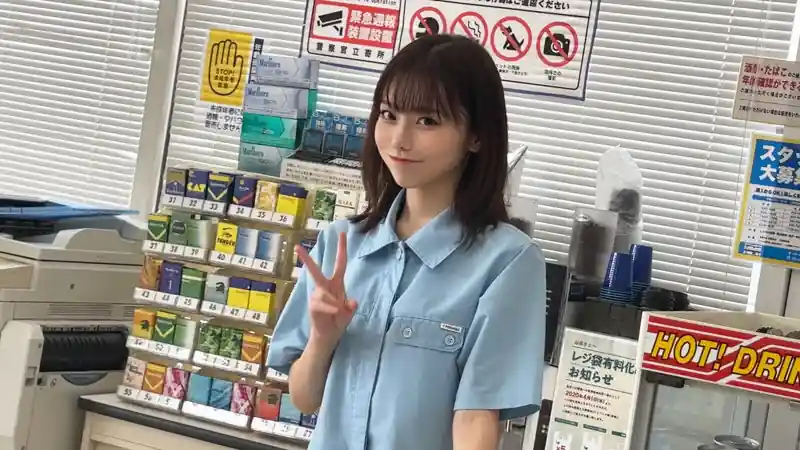 コンビニの店内情事【smjx016:さっちゃん】香坂たえのエロい画像1[ヌケる無料エロ動画【FANZA素人】