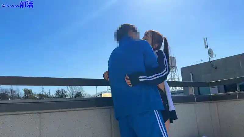 部活帰りの秘密キス【smub017:りなちゃん】雅子りなのエロい画像1[ヌケる無料エロ動画【FANZA素人】