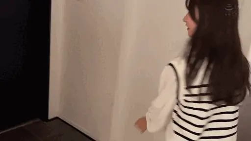 鬼ごっこのドキドキ【orecz555:しおりちゃん】依本しおりのエロいGIF画像[ヌケる無料エロ動画【FANZA素人】]